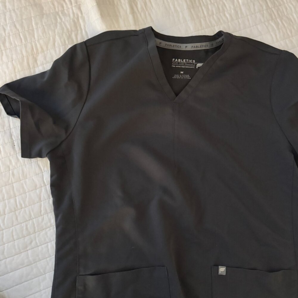 Fabletics Method Scrub Top - Onyx - image 3